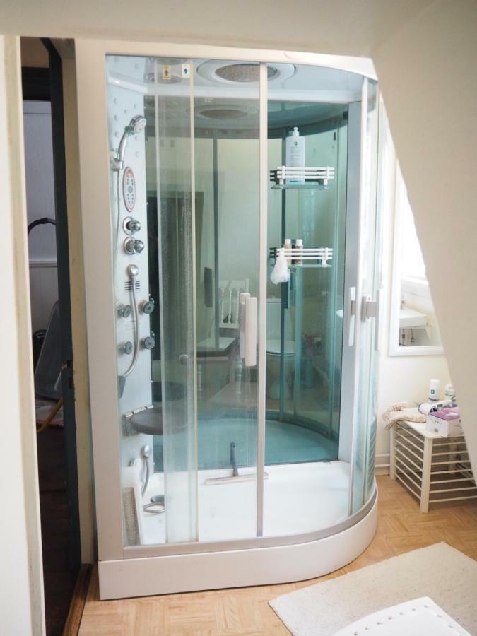 Aakirkeby Bed And Breakfast Экстерьер фото